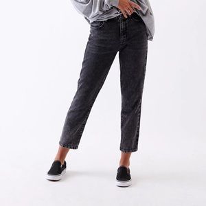 *SIZE 22* pacsun mom jeans
